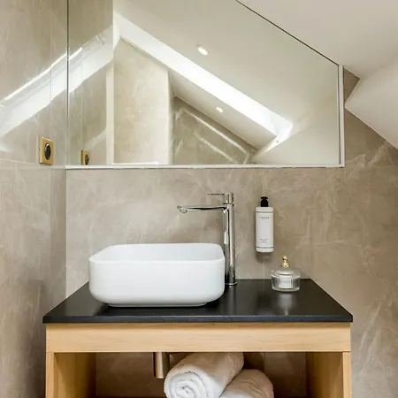Merveil - Luxury - Champs Elysees - St Cyr I Apartment *