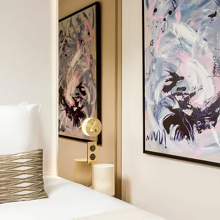 Merveil - Luxury - Champs Elysees - St Cyr I * Parigi