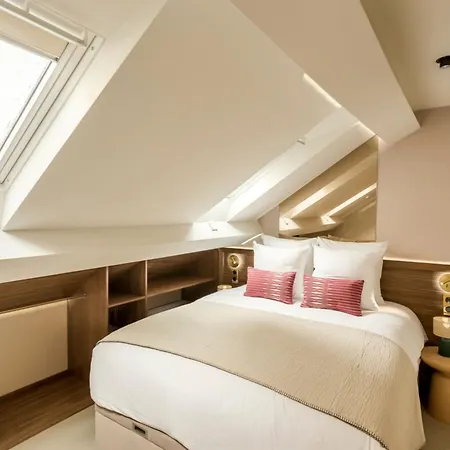 Apartment Merveil - Luxury - Champs Elysees - St Cyr I *
